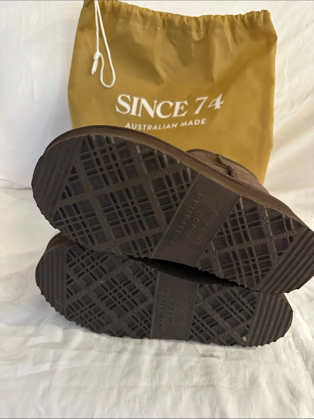 UGG Australia Women’s Platform mini Ankle Boots - Dark Brown